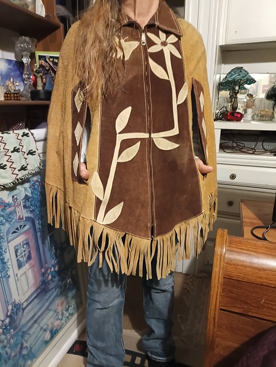 Vintage Sweaters - Vintage Brown & Tan Suede Fringe Poncho with Floral Appliqué
